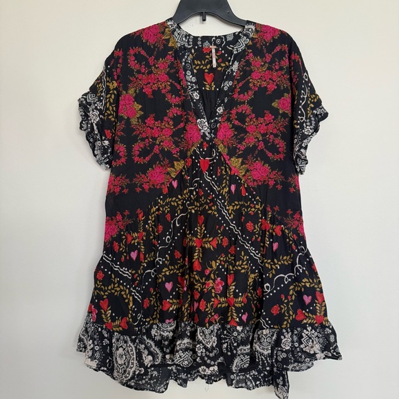 Free People 100% Cotton Black and Pink Short Sleeve V Neck Agnes Mini Dress - Picture 2 of 13